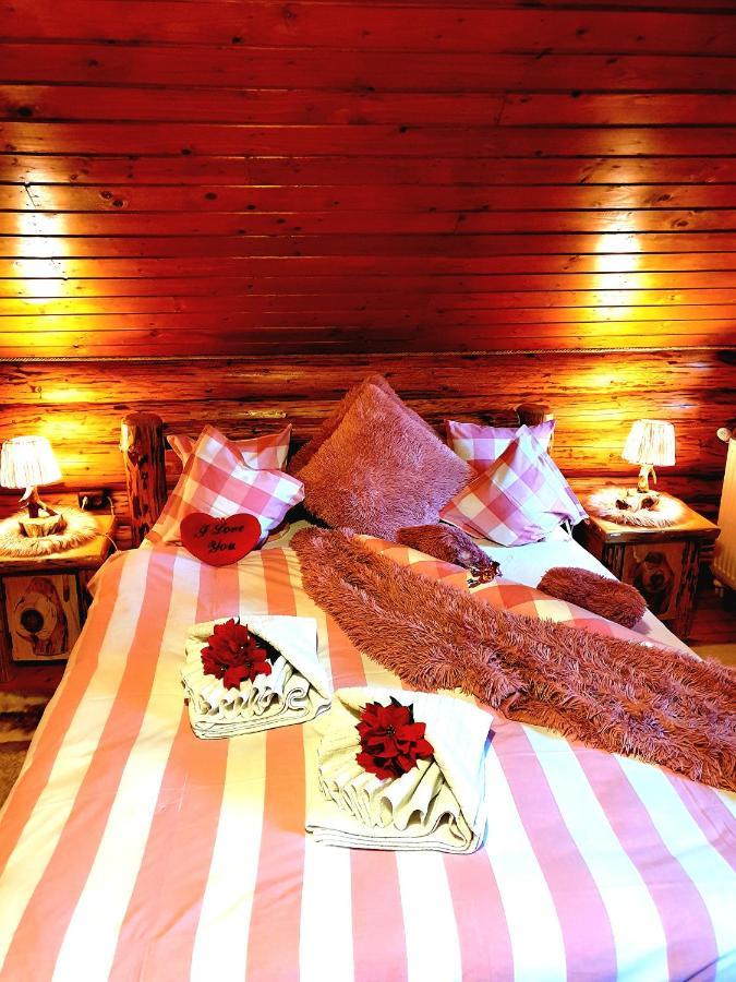 La Casute Bran Villa Бран Екстериор снимка